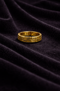 Bague dorée à motif géométrique | Élégance moderne