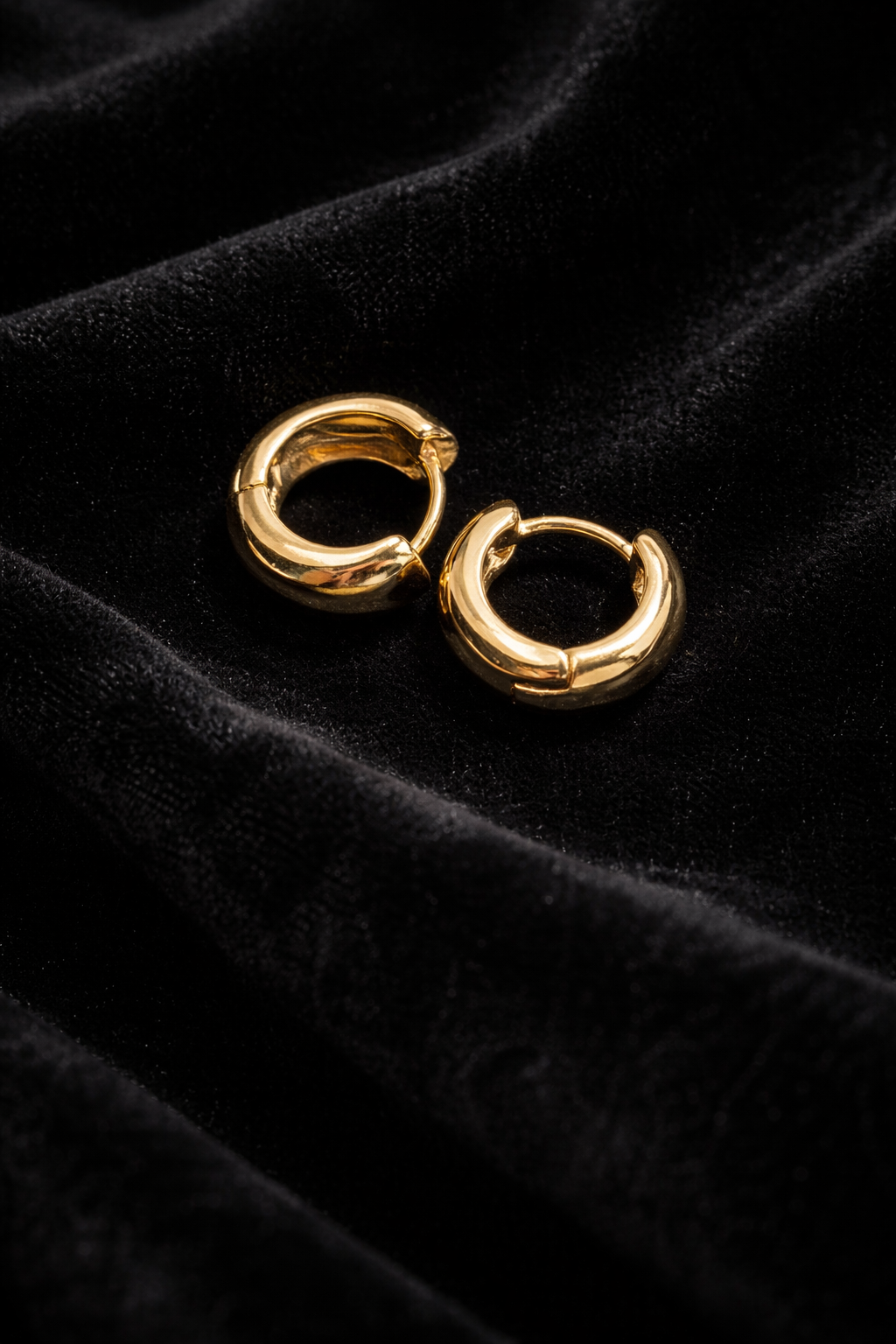Boucles d’oreilles à clip dorées | Élégance minimaliste