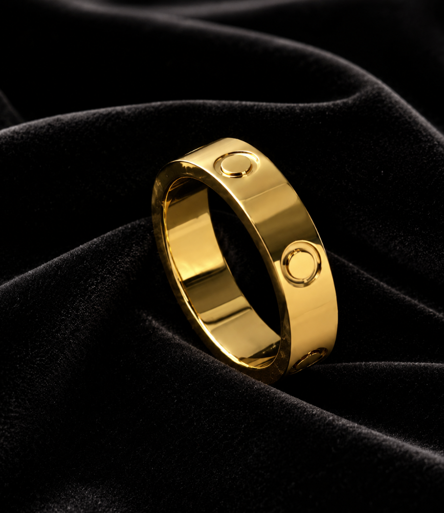 Bague dorée détails ronds | Finition brillante